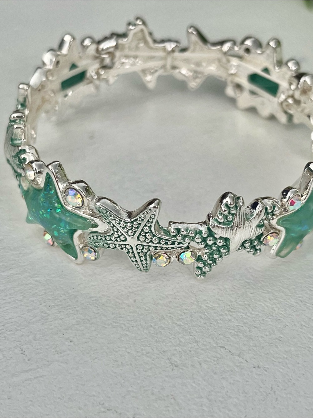 Starfish Stretch Bracelet Silver Tone/Green Beach Coastal Jewelry